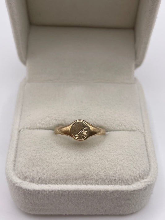 9ct gold signet ring