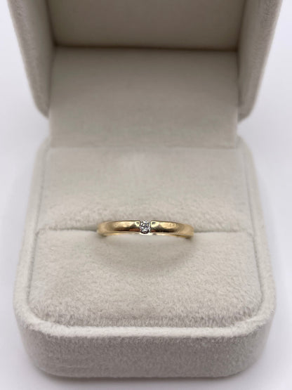 9ct gold diamond ring