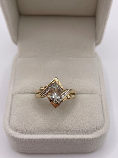 9ct gold green amethyst and diamond ring