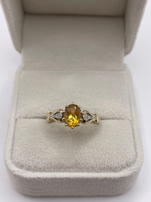 9ct gold citrine and diamond ring