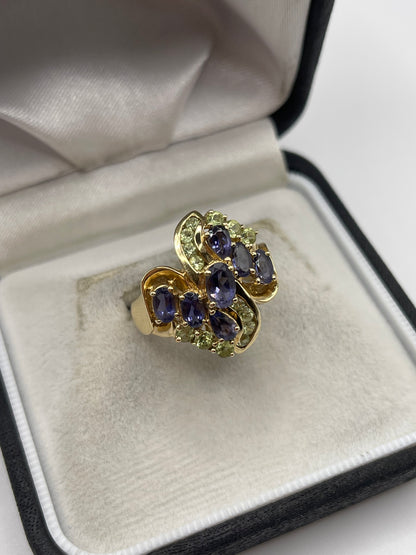 9ct gold iolite and peridot ring