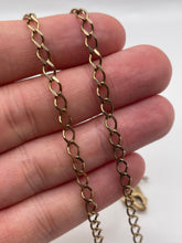 Load image into Gallery viewer, 9ct gold chain 402
