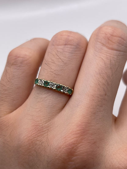 9ct gold emerald and diamond ring