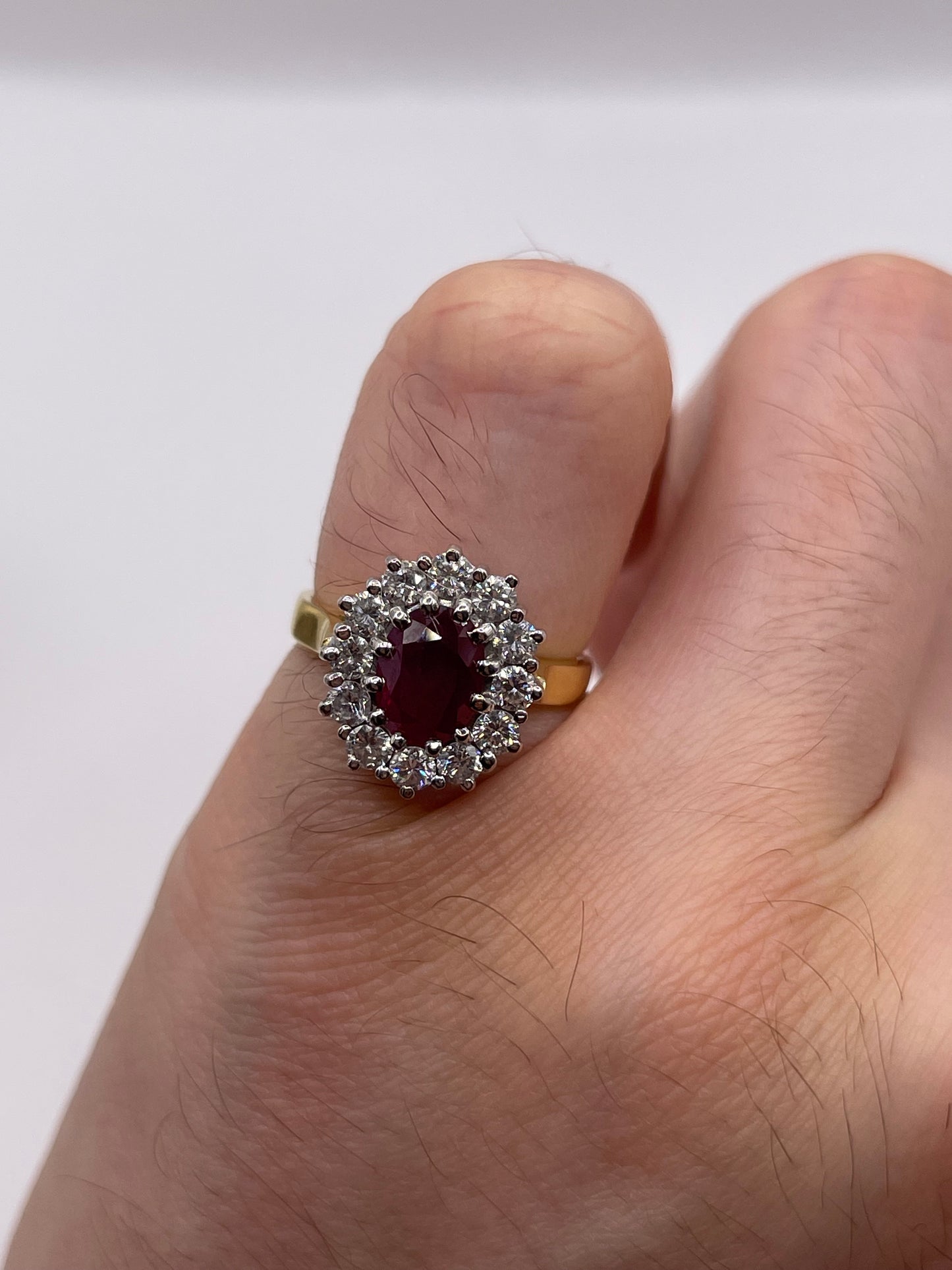 18ct gold ruby and diamond ring