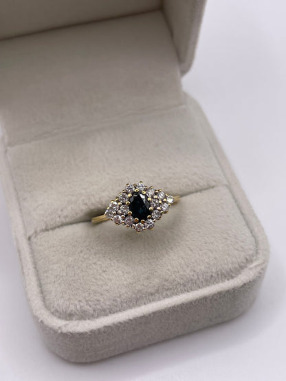 18ct gold sapphire and diamond ring