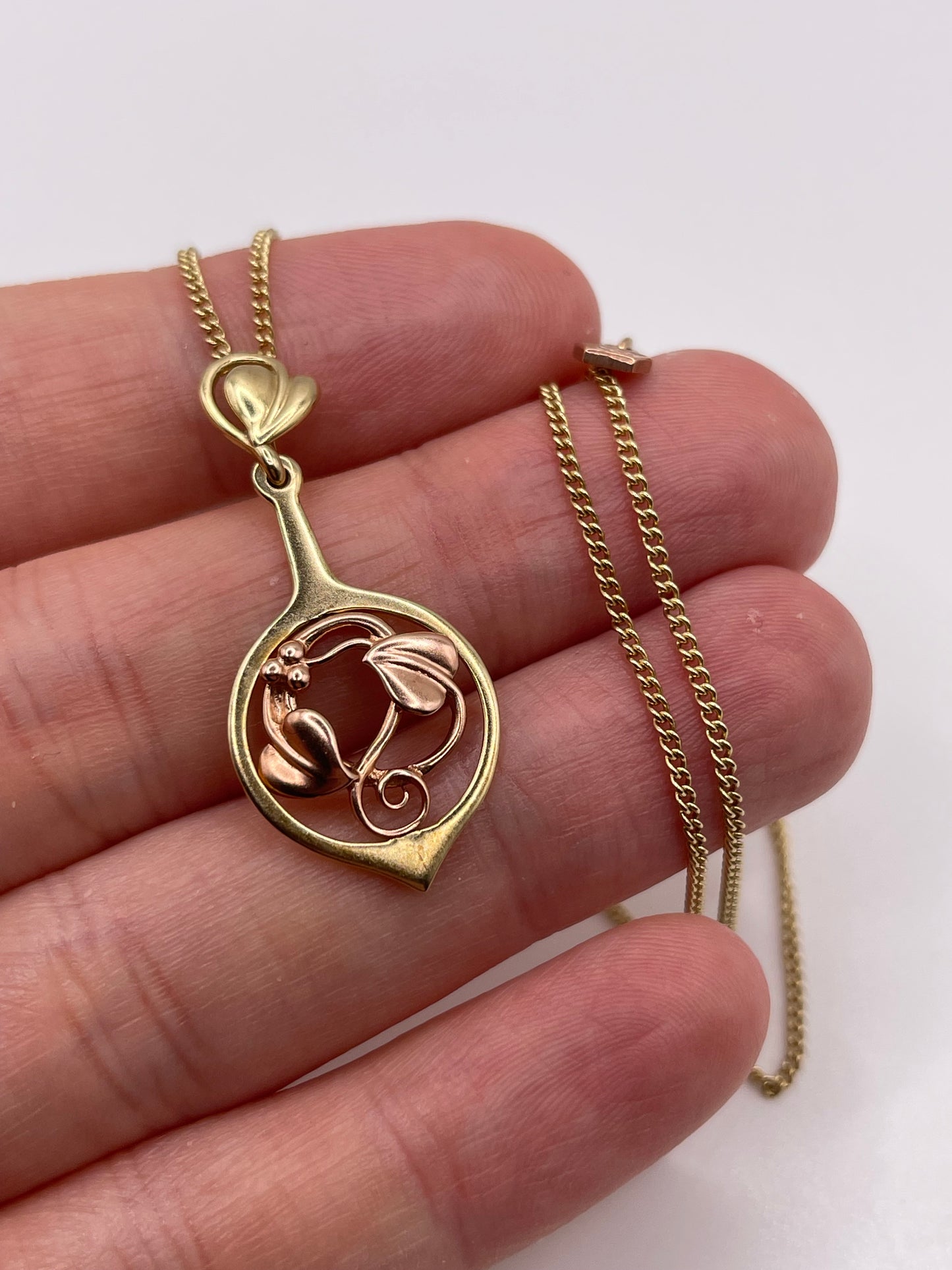 Clogau 9ct gold necklace