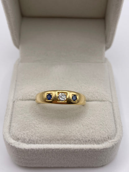 Antique 18ct gold sapphire and diamond gypsy ring