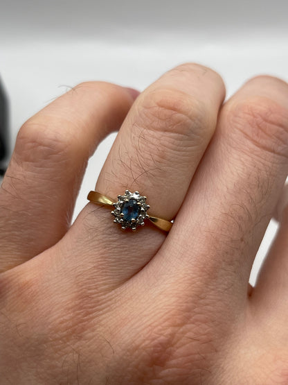 9ct gold sapphire and diamond ring
