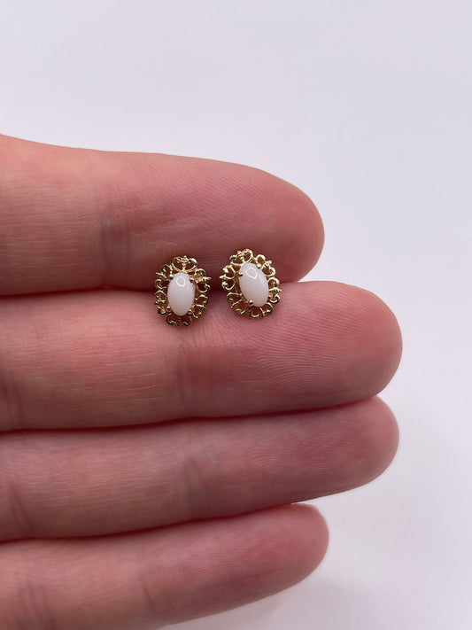 9ct gold opal earrings