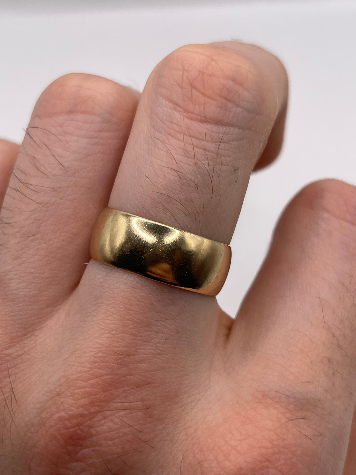 9ct gold band