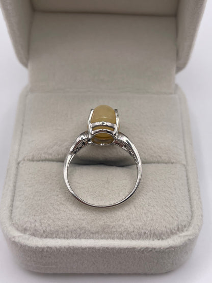 9ct white gold opal and diamond ring