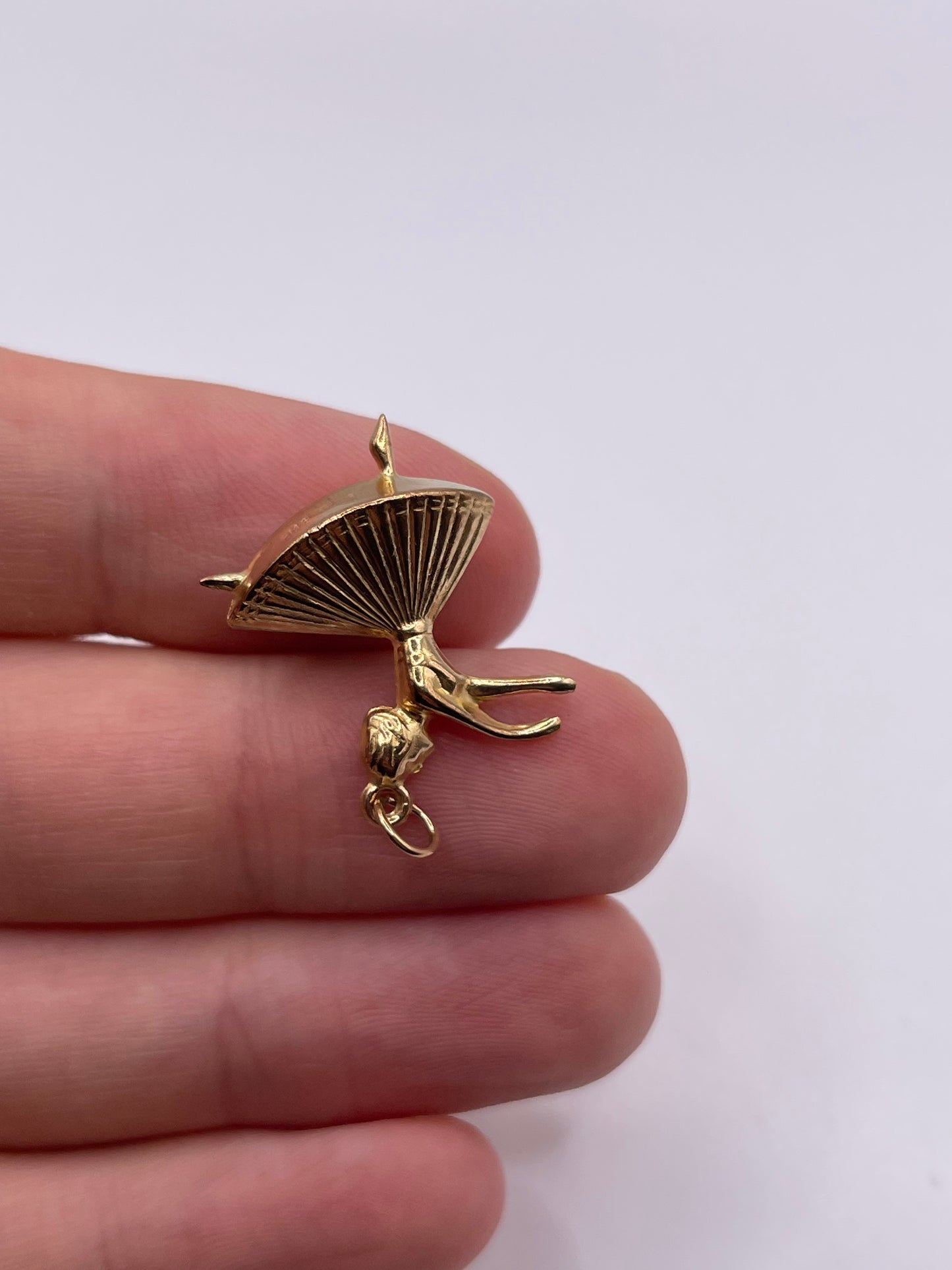 9ct gold dancer charm