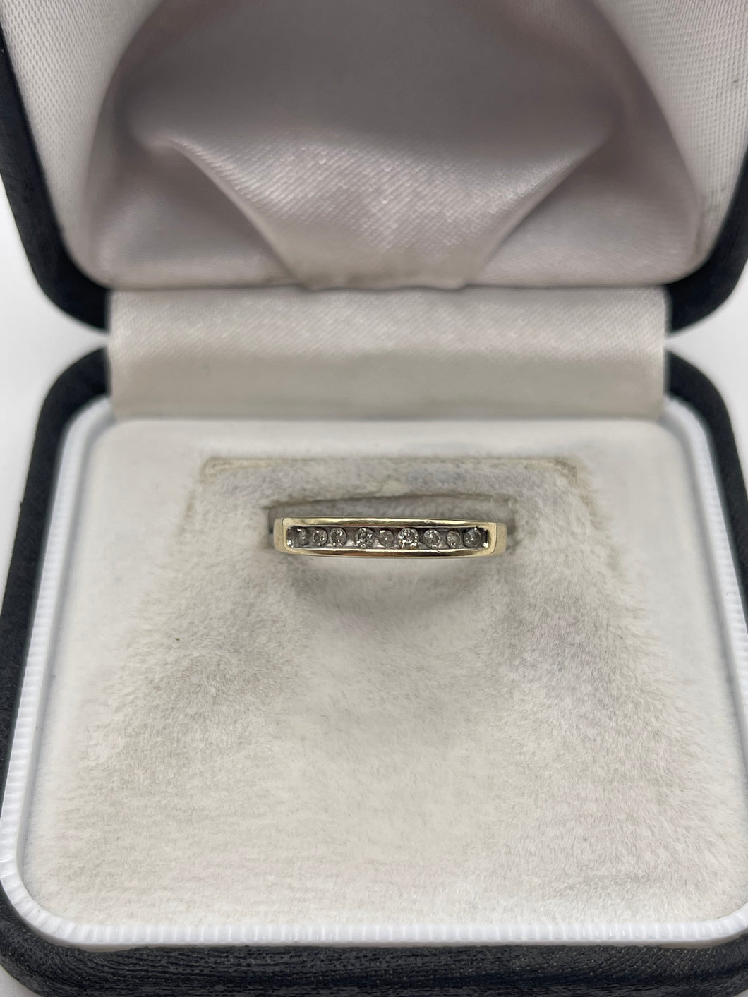 9ct gold diamond cluster ring