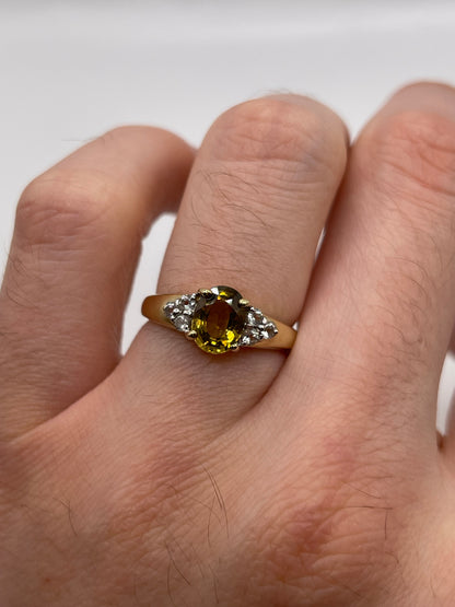 9ct gold quartz and zircon ring