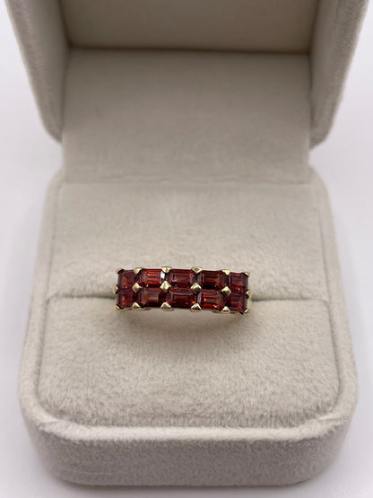 9ct gold garnet cluster ring