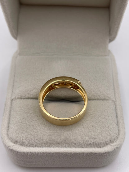 18ct gold cz moving ring
