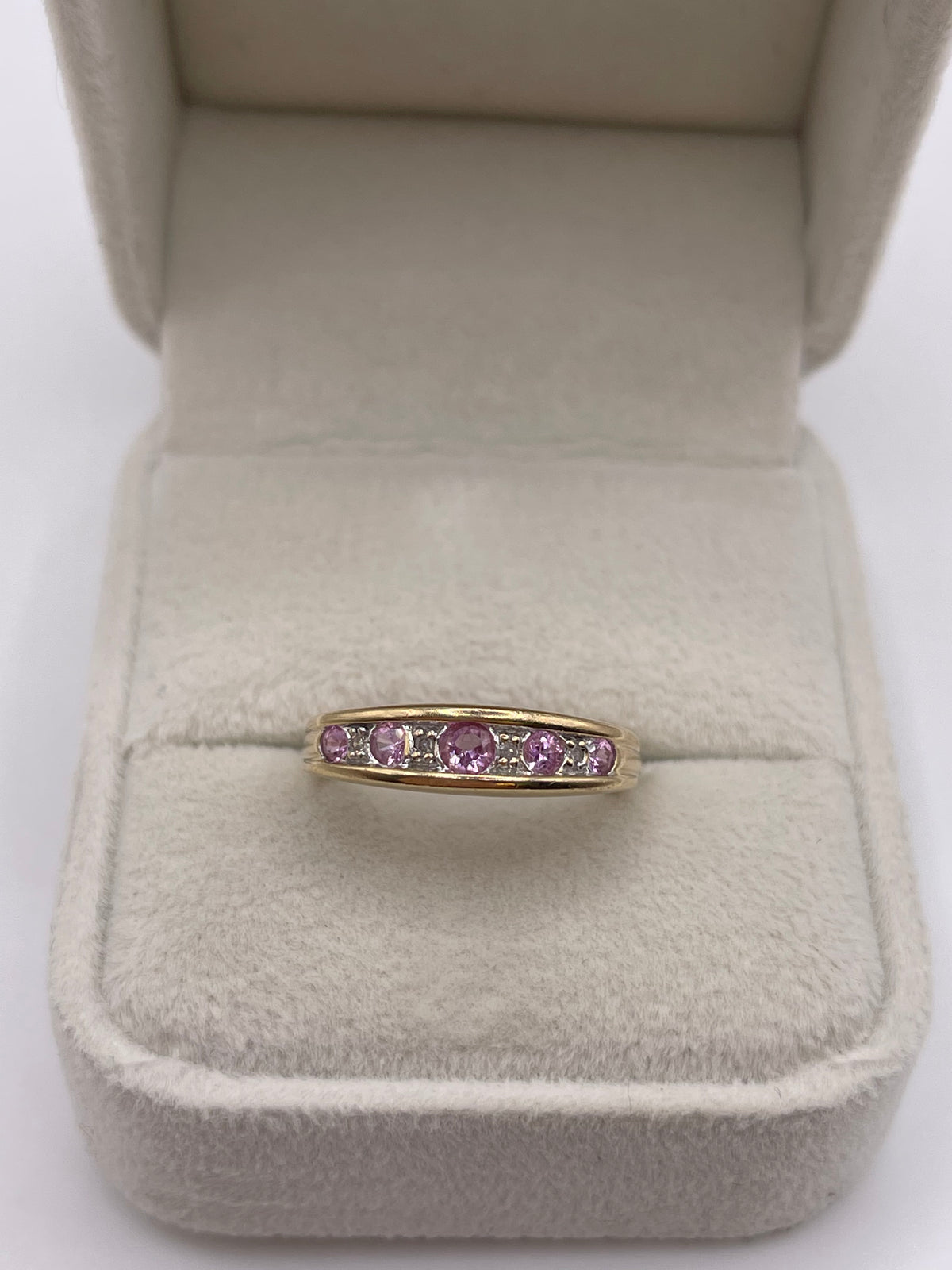 9ct gold pink sapphire and diamond ring