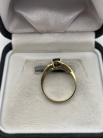 9ct gold opal ring
