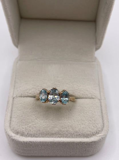 9ct gold blue zircon ring
