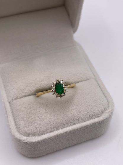 18ct gold emerald and diamond ring