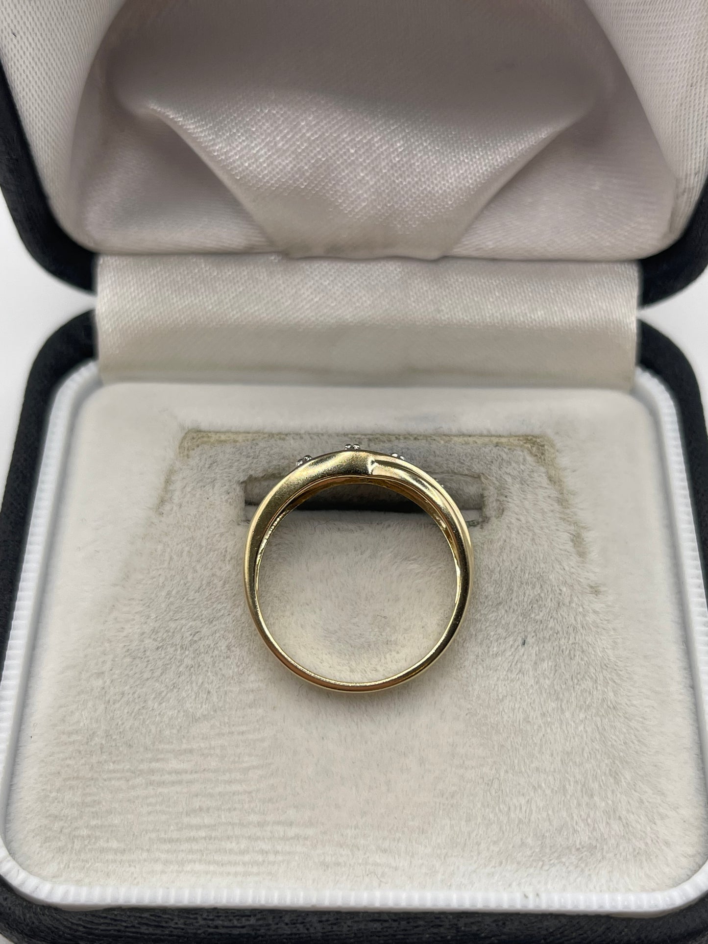 9ct gold ruby and diamond ring