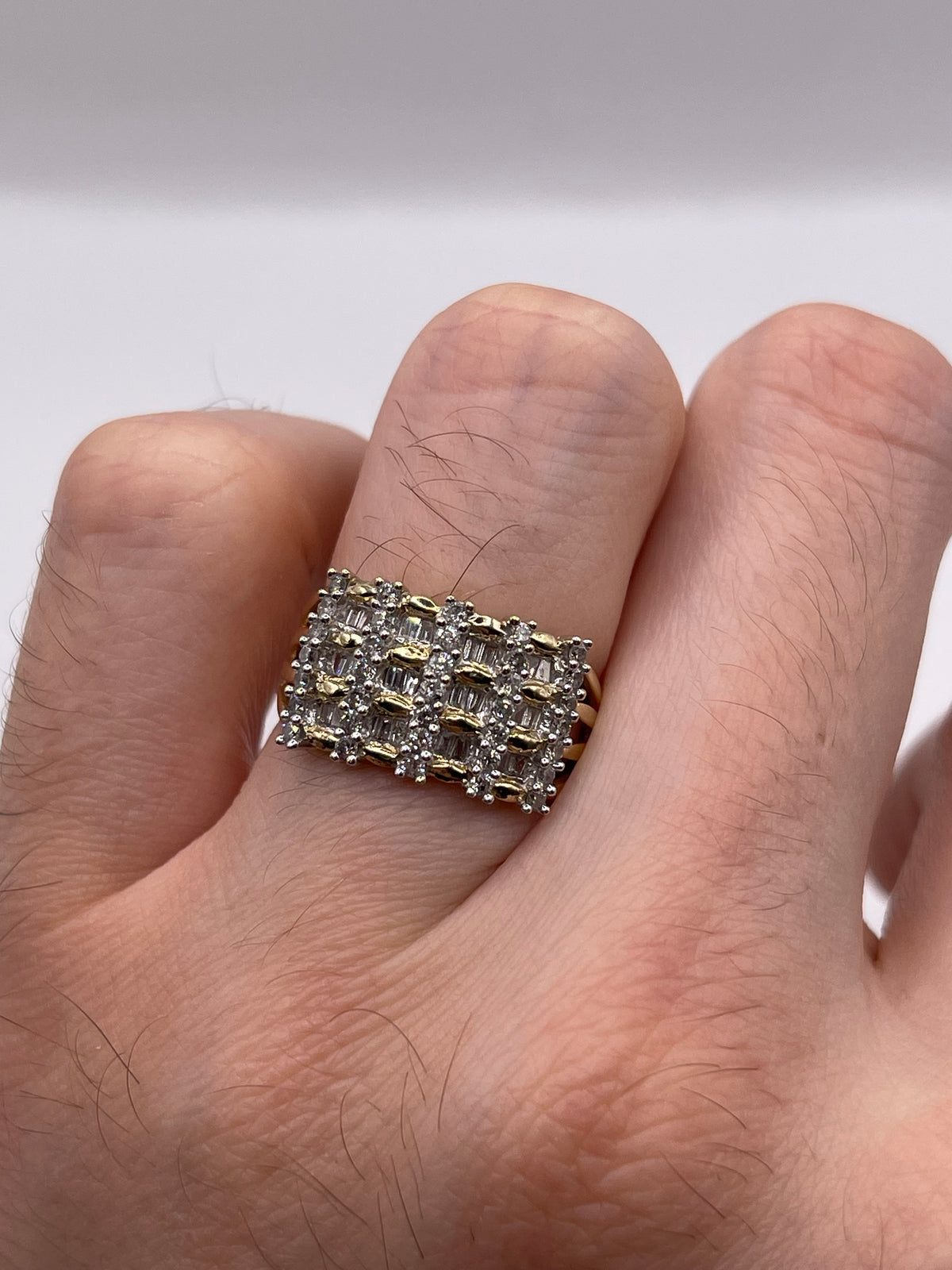 9ct gold diamond cluster ring