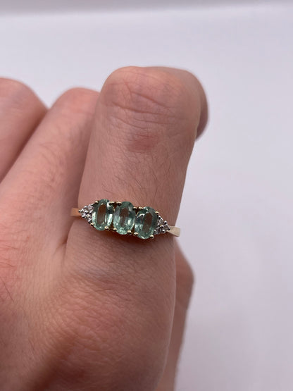 9ct gold green kyanite and zircon ring