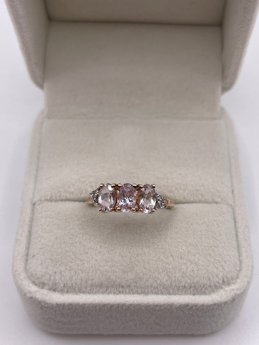 9ct gold morganite and zircon ring