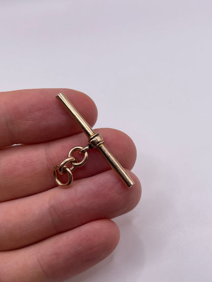 9ct rose gold t bar pendant