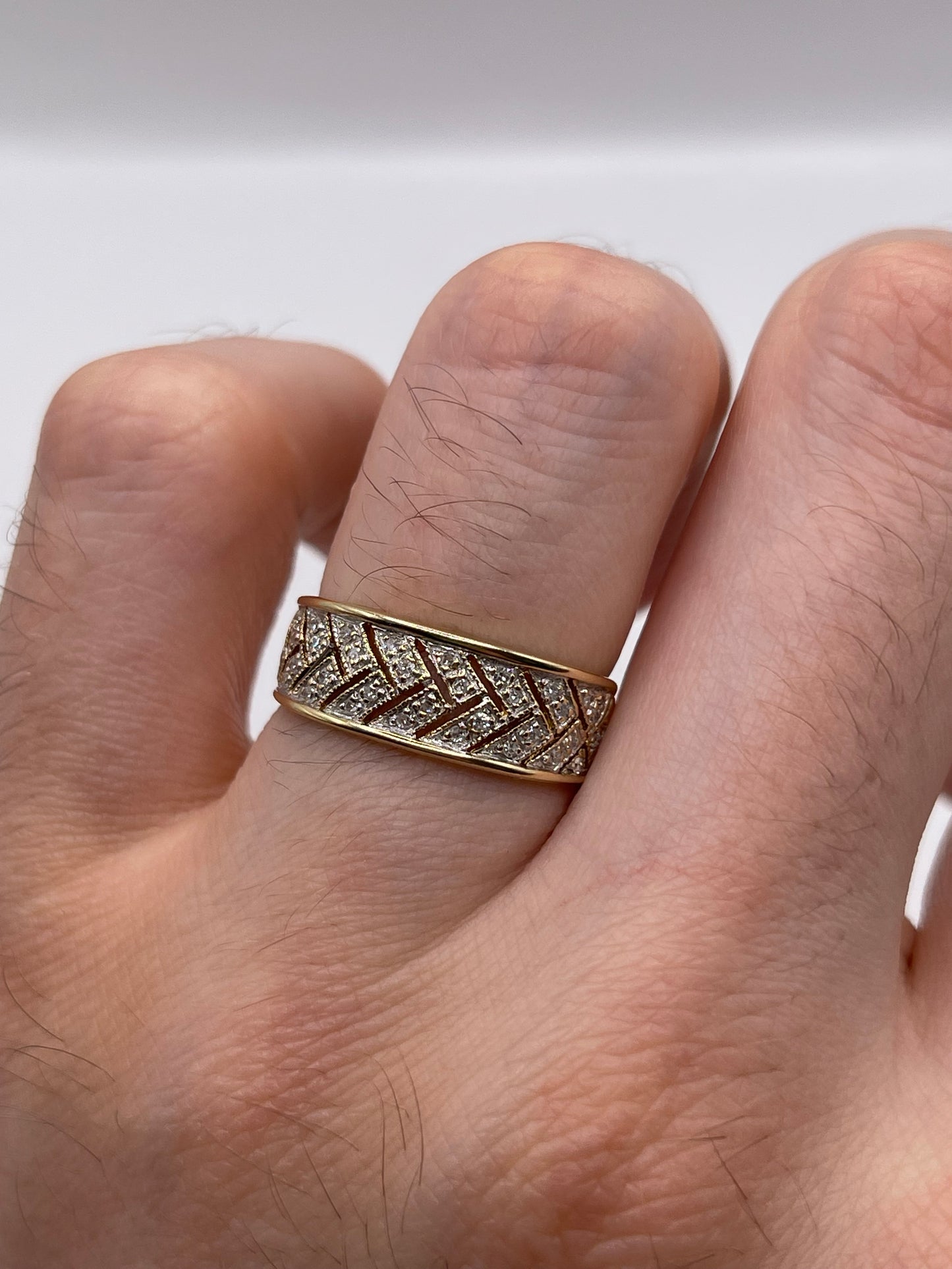 14ct gold diamond ring