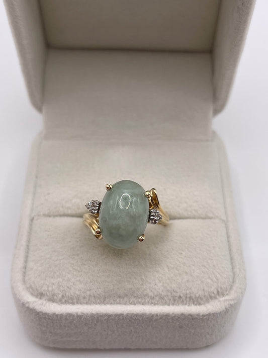 9ct gold jade and diamond ring