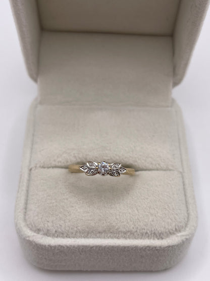 9ct gold diamond cluster ring