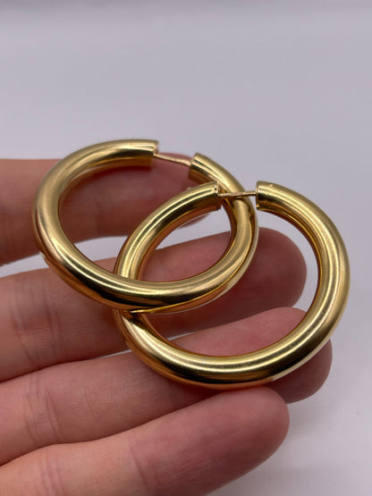 9ct gold creole earrings