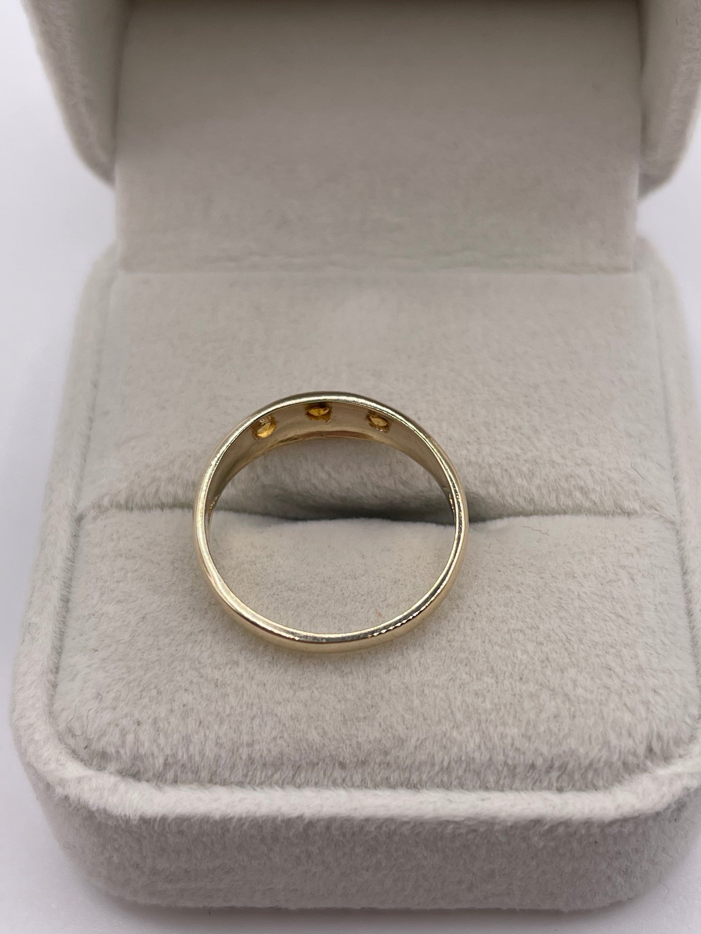 9ct gold citrine gypsy ring