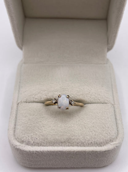 9ct gold opal and diamond ring