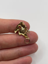 Load image into Gallery viewer, 9ct gold Aquarius pendant
