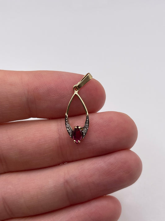 9ct gold ruby and diamond pendant