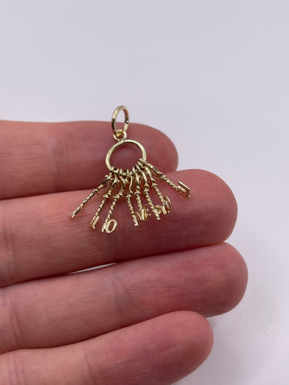 9ct gold I love you keys pendant