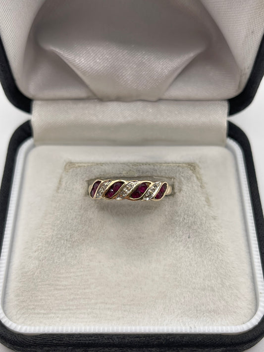 9ct gold ruby and diamond ring
