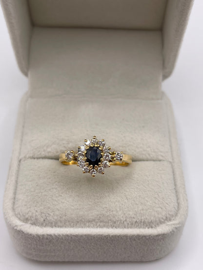 18ct gold sapphire and diamond ring