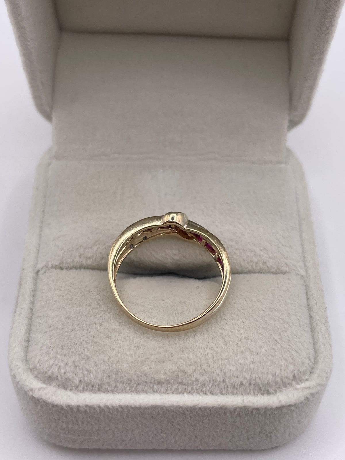 9ct gold ruby and diamond ring