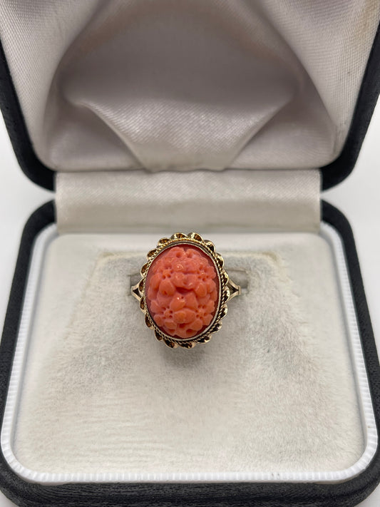 9ct gold carved coral ring