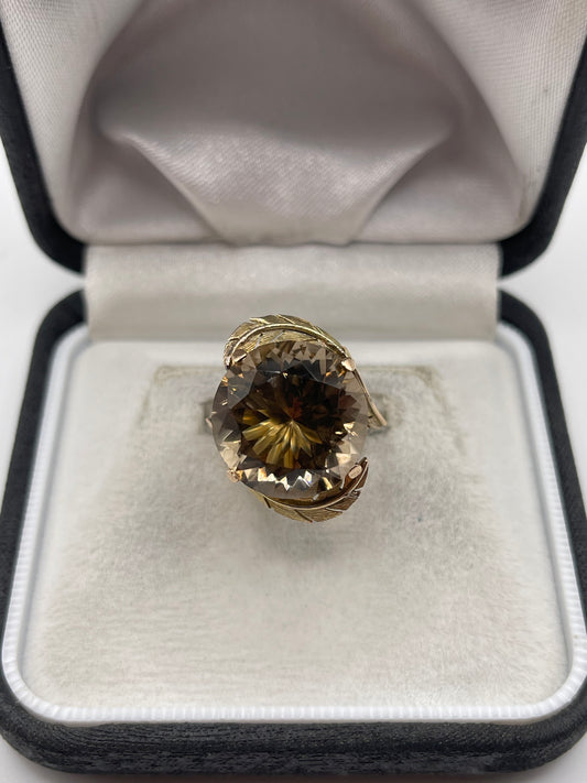 14ct gold Smokey quartz ring