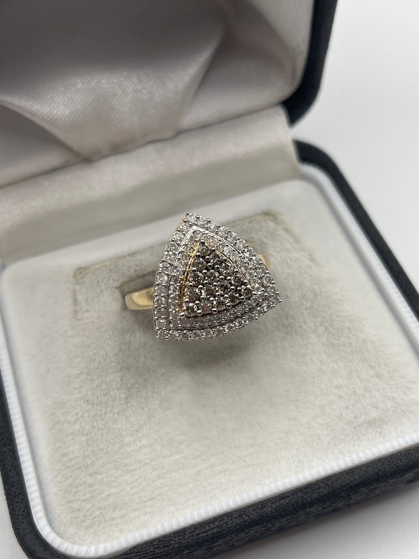 9ct gold 1ct diamond cluster ring