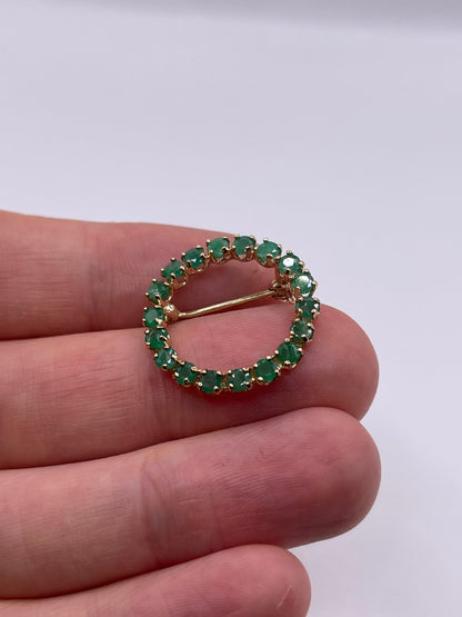 9ct gold emerald brooch