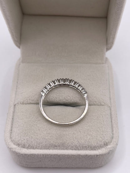 9ct white gold diamond ring