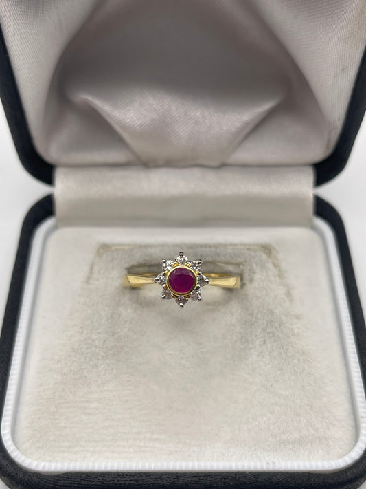 18ct gold ruby and diamond ring