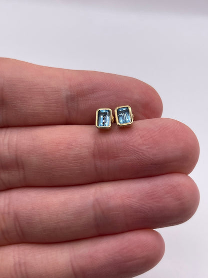 9ct gold topaz earrings