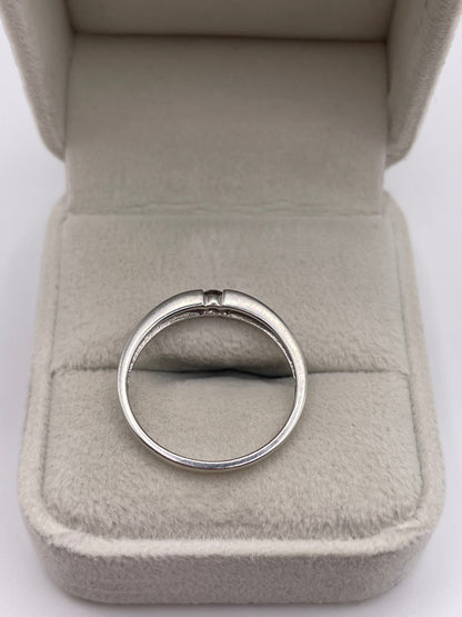 9ct white gold diamond ring