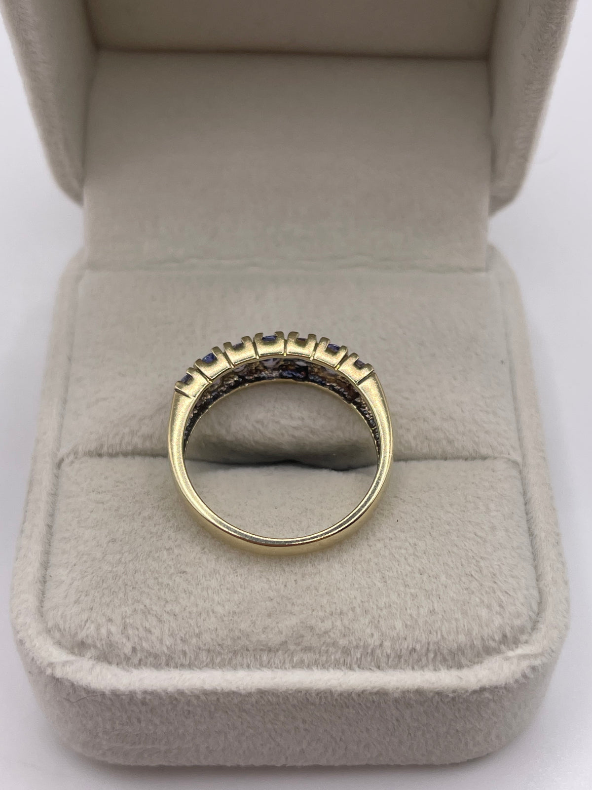 9ct gold tanzanite cluster ring